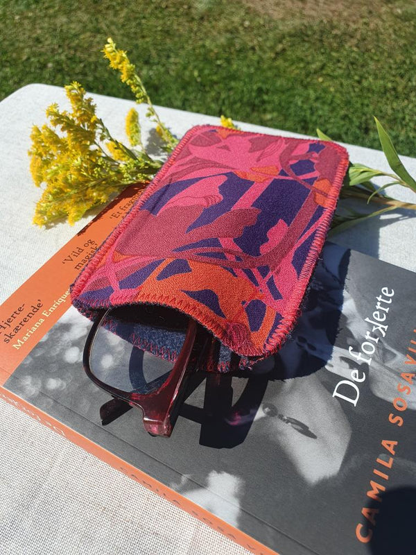 BrilleBed med lilla/pink/orange blomstermotiv